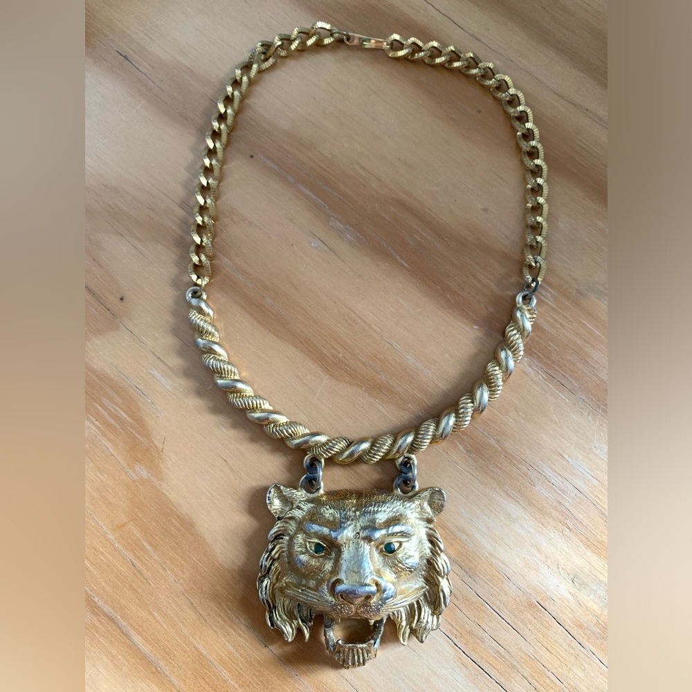 Vintage Pauline Rader gold tone lion choker necklace 1960s/70s